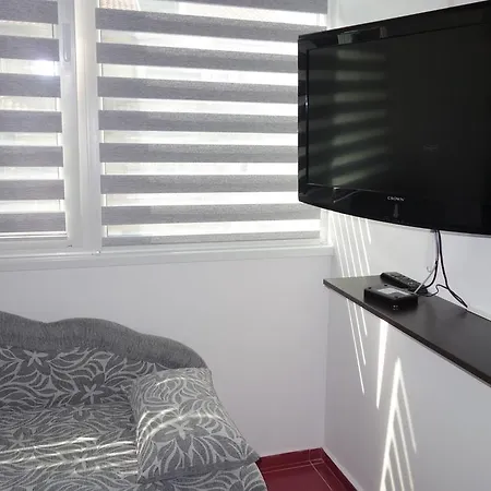 Apartment Maisonette *